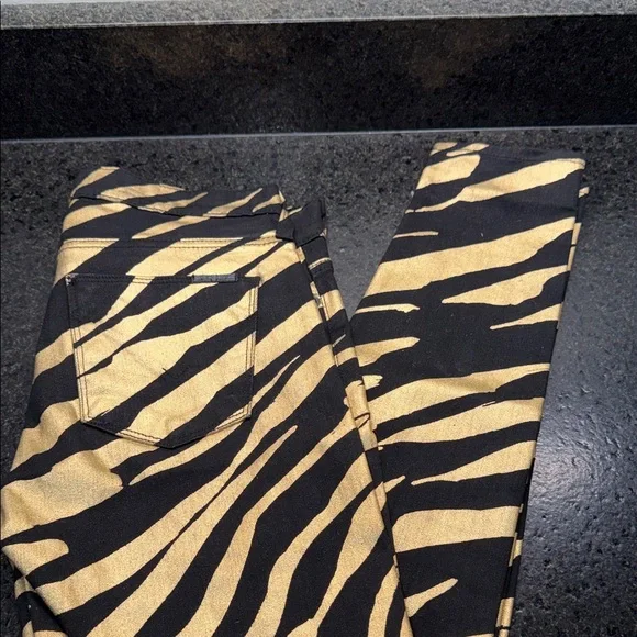 Hudson Jeans Women’s Black & Gold Tiger-Stripe Skinny Jeans - Picture 4 of 5